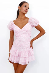 Sweet and cute dress, perfect for a date and guaranteed to turn heads